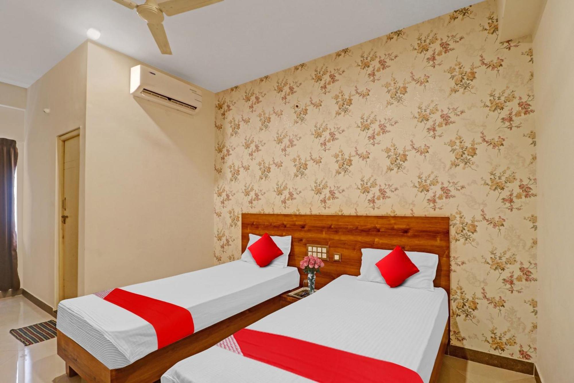 Hotel O Formula Vanivilasa Puram المظهر الخارجي الصورة
